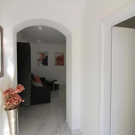 Sabina, 2 Schlafzimmer, Am Waldrand Porec