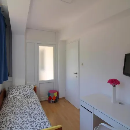 Sabina, 2 Schlafzimmer, Am Waldrand