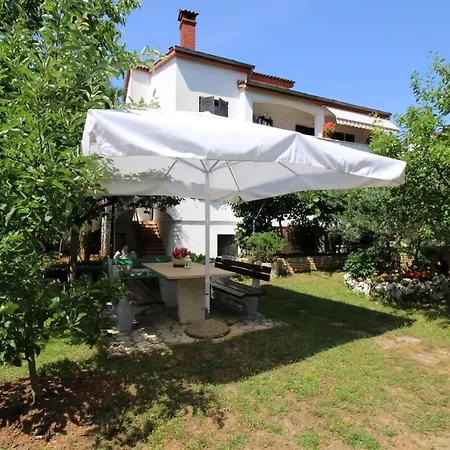 Sabina A4 Apartment